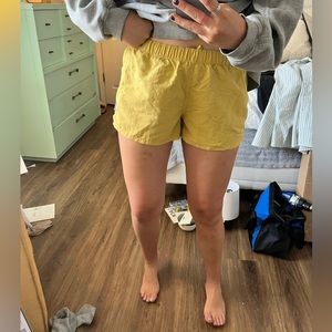 Patagonia Yellow Shorts L